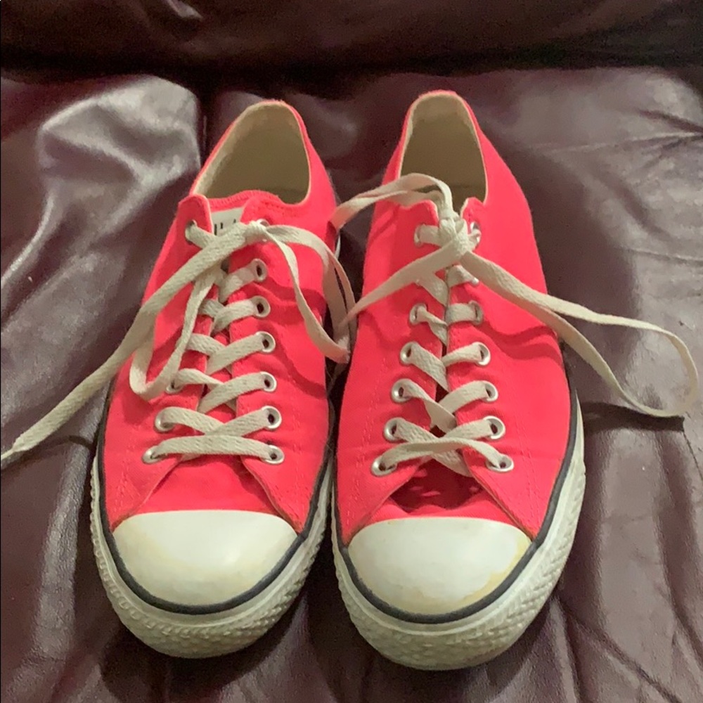 Converse All Star Shoes Women’s 11 Men’s 9